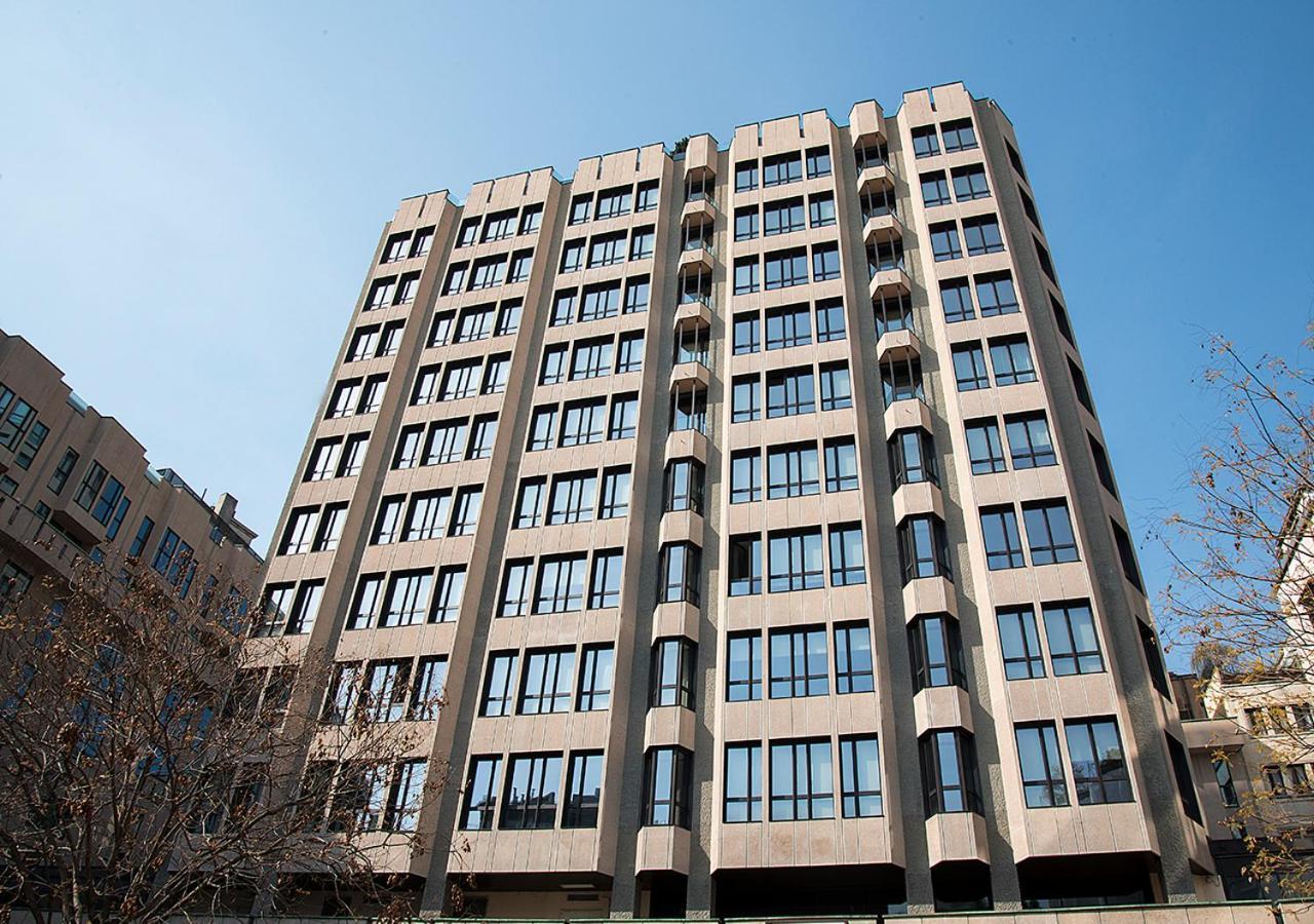 Easyhomes-Central Tower, Milan